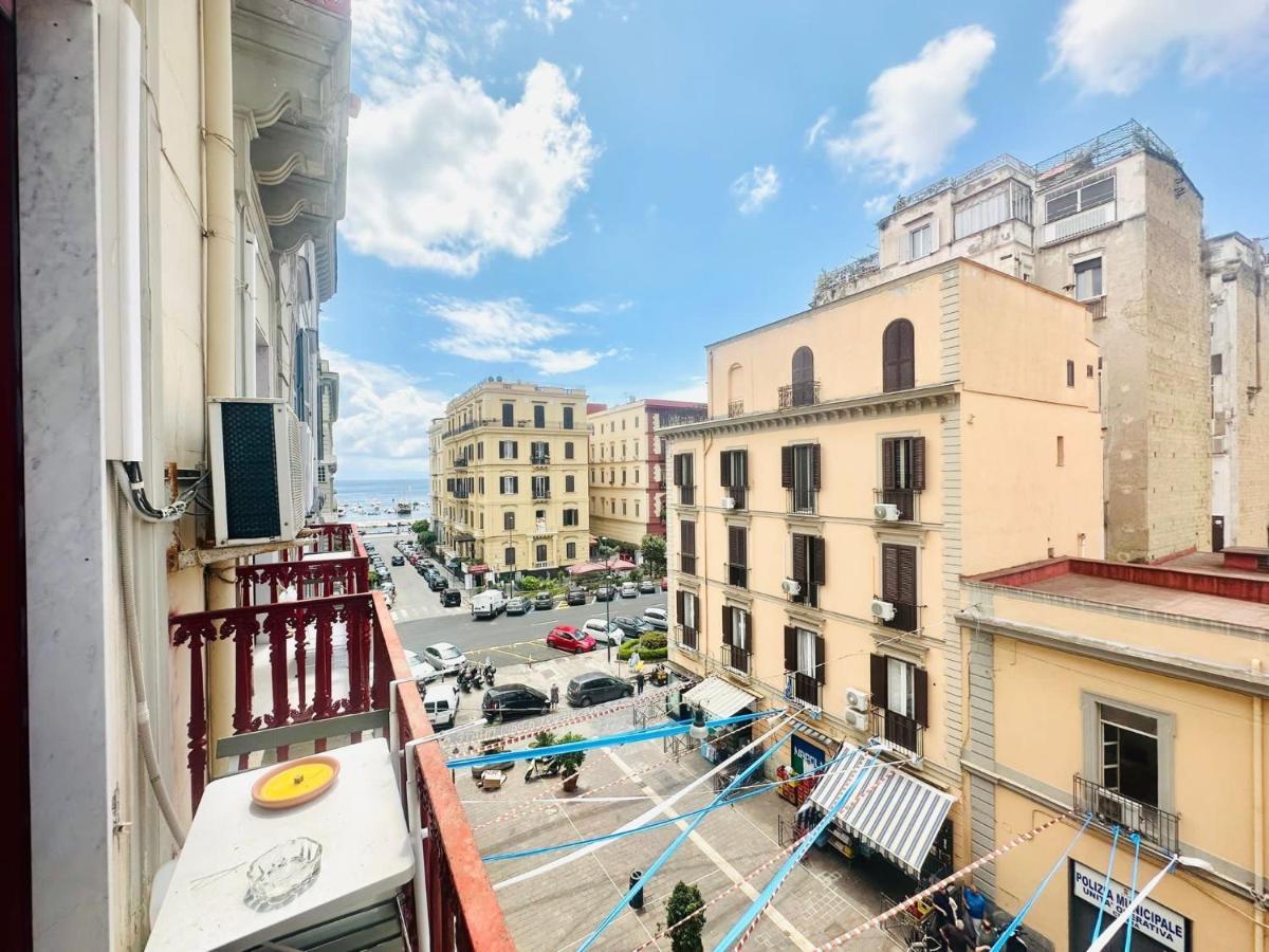 Family Relax Caracciolo Bed & Breakfast Napoli Exterior foto