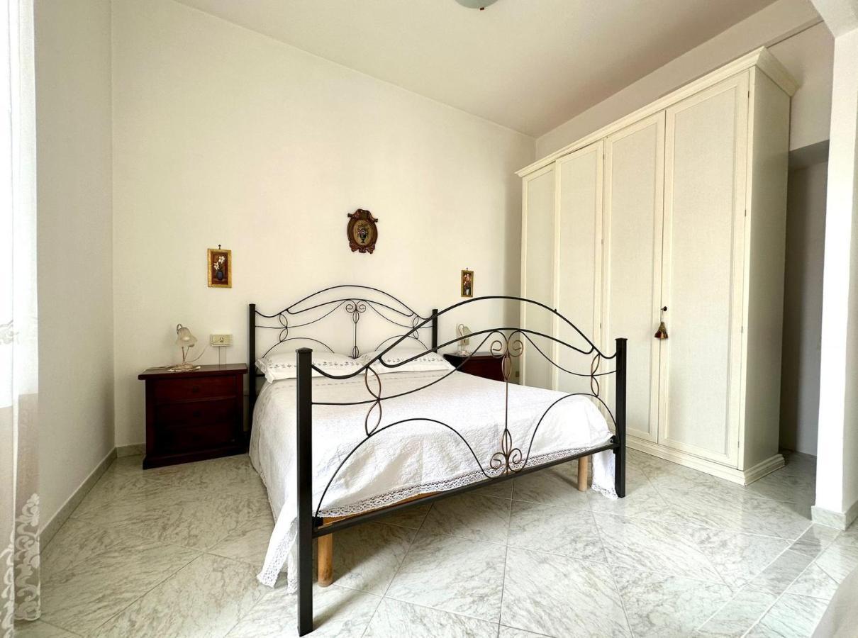 Family Relax Caracciolo Bed & Breakfast Napoli Exterior foto